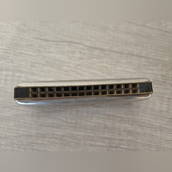 Vintage M Hohner Echo Grand Prix Curved Harmonica With Box Germany - Picture 8 of 13